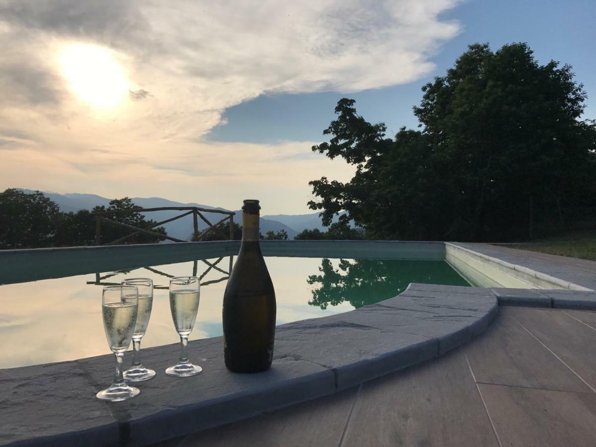 Agriturismo Il Serrino 圣马尔切洛皮斯托耶塞 外观 照片